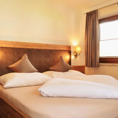 Haus Gerlinde Apartamento Lermoos